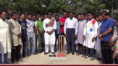 খেলার উদ্বোধনের মুহূর্ত। 