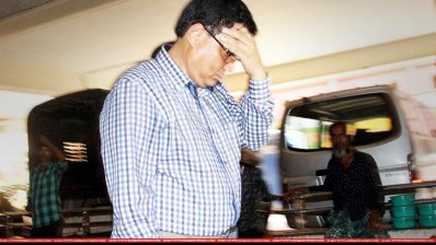 দুর্নীতির অভিযোগে চট্টগ্রাম বন্দর কর্তৃপক্ষের উপপ্রধান অর্থ ও হিসাবরক্ষণ কর্মকর্তা সন্দীপন চৌধুরীকে গ্রেফতার করেছে দুদক