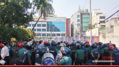 ছাত্রনেতা রুমনসহ অন্যদের মুক্তি দিতে স্বরাষ্ট্রমন্ত্রীকে ছাত্রফ্রন্টের ৩ দিনের আল্টিমেটাম।