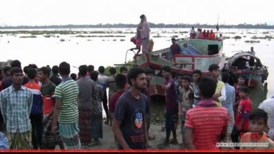 উদ্ধার কাজ চলছে