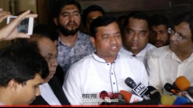 সংবাদ সম্মেলনে জাহাঙ্গীর আলম