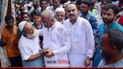 গণসংযোগে তালুকদার খালেক