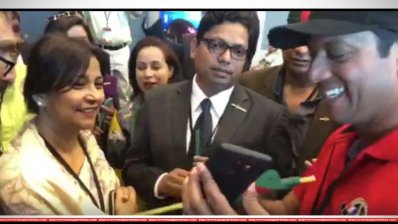সজীব ওয়াজেদ জয়ের মোবাইলে লাউড স্পিকারে কথা বলছেন প্রধানমন্ত্রী