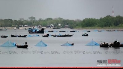 নিষিদ্ধ ঘোষিত বেন্দি, কারেন্ট, বুনো ও নেট জাল দিয়ে চলছে মাছের পোনা শিকার