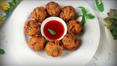 মুড়ির পাকোড়া 