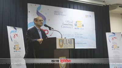 বক্তব্য রাখছেন ঢাকা ট্রিবিউনের সম্পাদক জাফর সোবহান (ছবি: সাজ্জাদ হোসেন)
