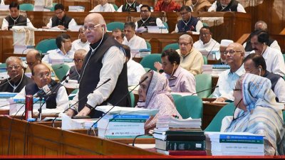 বাজেট বক্তৃতায় অর্থমন্ত্রী