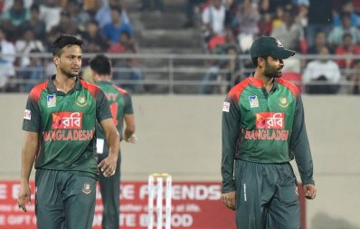 বাংলাদেশ সিরিজ হেরেছে ৩-০ ব্যবধানে।