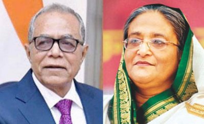 রাষ্ট্রপতি ও প্রধানমন্ত্রী।