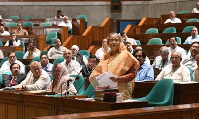 প্রস্তাবিত বাজেটের ওপর আলোচানায় অংশ নিয়ে বক্তব্য রাখছেন প্রধানমন্ত্রী শেখ হাসিনা (ছবি: ফোকাস বাংলা)