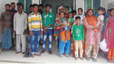 ভারত থেকে সীমান্তে দিয়ে অবৈধভাবে দেশে ঢুকার সময় ১৯ বাংলাদেশি আটক