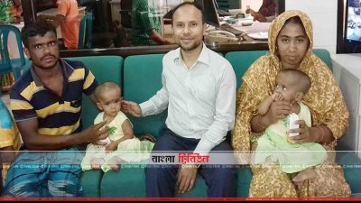 মা-বাবার সঙ্গে তোফা ও তহুরা