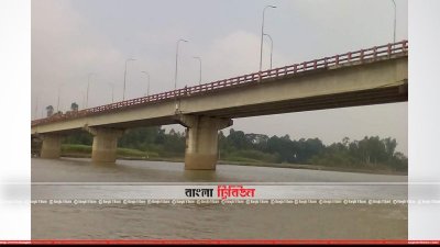 বাড়ছে ধরলা নদীর পানি