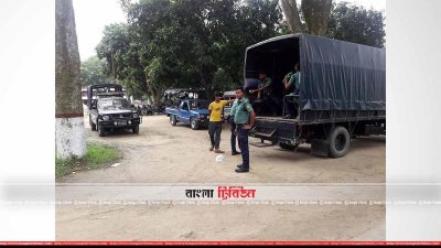 ক্যাম্পাসে অতিরিক্ত পুলিশ মোতায়েন করা হয়েছে