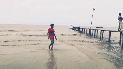 বাঁশবাড়িয়া সমুদ্র সৈকত (ছবি: সংগৃহীত)
