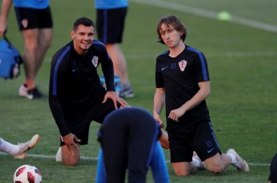 অনুশীলনে মদরিচরা