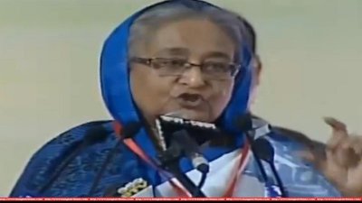 গণভবনে প্রধানমন্ত্রী শেখ হাসিনা 