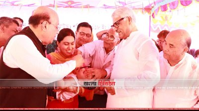 জাতীয় ভিটামিন এ প্লাস ক্যাম্পেইন উদ্বোধন করছেন স্বাস্থ্য ও পরিবার কল্যাণমন্ত্রী মোহাম্মদ নাসিম 