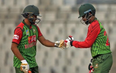 তামিম-সাকিব দুজনই পূরণ করেছেন হাফসেঞ্চুরি (ফাইল ছবি)
