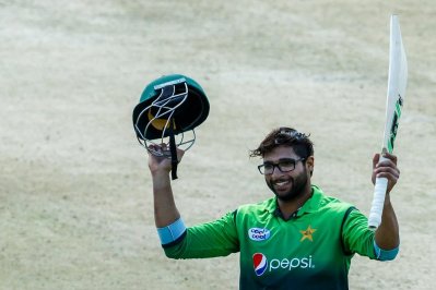 টানা দুই ম্যাচে সেঞ্চুরি ইমাম-উল-হকের