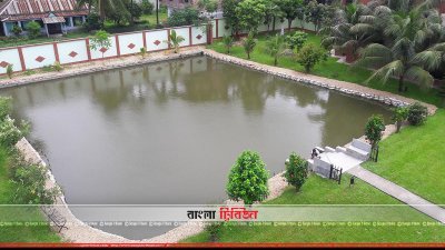 দীপালি রিসোর্টের সবচেয়ে আকর্ষণীয় বিষয় পুকুরে মাছ ধরার ব্যবস্থা