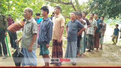 ভোটারদের লাইন