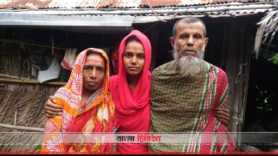 মা-বাবার সঙ্গে কারিমা