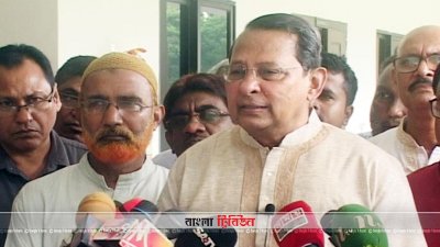 শিক্ষার্থীরা সুপার হিরো, তবে শেখ হাসিনার সরকার ভিলেন নয়: তথ্যমন্ত্রী