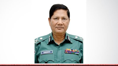 পুলিশ কমিশনার আছাদুজ্জামান মিয়া