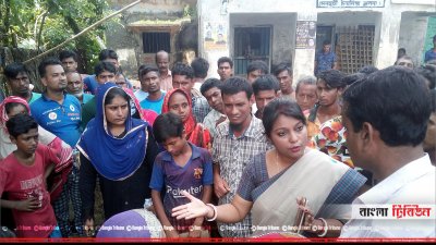 অবরুদ্ধ দিঘলিয়া উপজেলা নির্বাহী কর্মকর্তা শম্পা কুন্ডু 