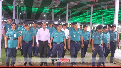 জাতীয় ঈদগাহ পরিদর্শন করেন ডিএমপির কর্মকর্তারা