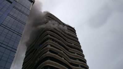 মুম্বাইয়ে আবাসিক ভবনে অগ্নিকাণ্ডে চারজন নিহত