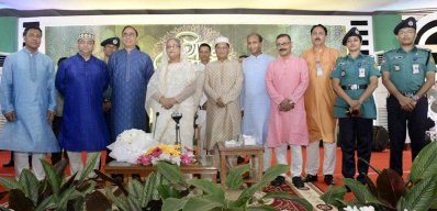 নেতাকর্মীদের এলাকায় যাওয়ার নির্দেশ প্রধানমন্ত্রীর
