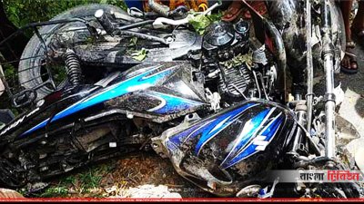 গাছের সঙ্গে ধাক্কায় দুমড়ে-মুচড়ে যাওয়া মোটরসাইকেল