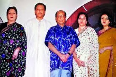 জিল্লুর রহমান-আইভি রহমান পরিবার (ছবি: সংগৃহীত)