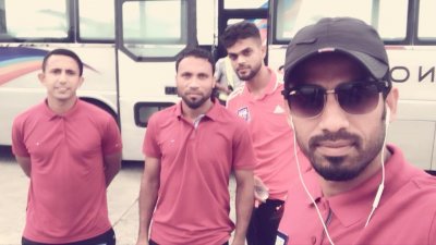শাখাওয়াত রনি সবার ডানে। ছবি-ফেসবুক থেকে নেওয়া। 