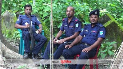 টহল দিচ্ছে পুলিশ (ছবি- প্রতিনিধি)