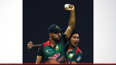 মাশরাফি আছেন বলেই স্বপ্ন দেখা যায়