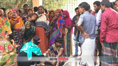 নিহত হাসিবুল হোসেনের স্বজনদের কান্না 