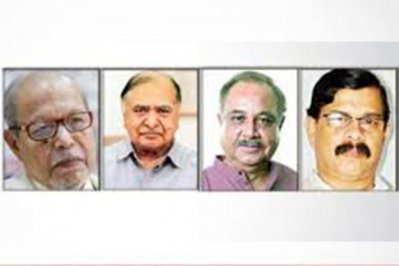 একিউএম বদরুদ্দোজা চৌধুরী, ড. কামাল হোসেন, আ স ম আবদুর রব ও মাহমুদুর রহমান মান্না