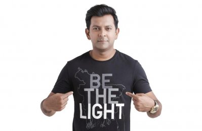 মানবতার সেবায় ‘ম্যাসেজ টি-শার্ট’