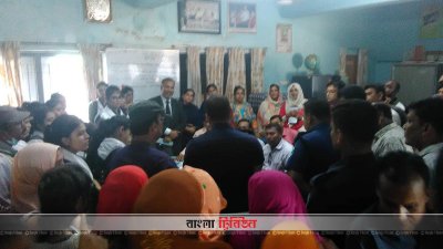 ছাত্রীদের আপত্তিকর মন্তব্য করায় শিক্ষককে মারধর, এক বছরের জেল