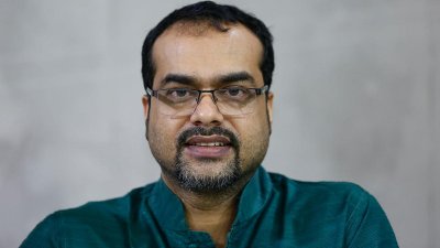 বাংলা ট্রিবিউনের সম্পাদক জুলফিকার রাসেল