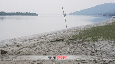 নাফ নদীর তীরে হাত-মুখ বাঁধা দুই যুবকের লাশ উদ্ধার