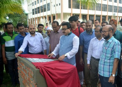 শেষ হয়েছে নোবিপ্রবি বড় পুকুর পাড়ের সৌন্দর্যবর্ধনের কাজ