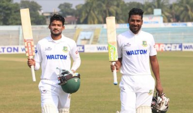 শান্ত-মিজানুরের তিনশ ছাড়ানো জুটিতে দাপট দেখাল রাজশাহী