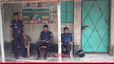হিলি স্থলবন্দরে পুলিশের তৎপরতা