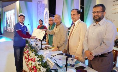 কিশোর-কিশোরী সম্মেলন&rsquo;-এর উদ্বোধনী অনুষ্ঠানে শিক্ষার্থীদের হাতে সনদ তুলে দেন অর্থমন্ত্রী আবুল মাল আব্দুল মুহিত