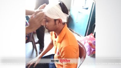 কুড়িগ্রামে প্রকাশ্যে সাংবাদিককে পেটালেন ইউপি চেয়ারম্যান