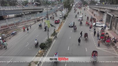 গণপরিবহন &zwj;শূন্যতায় দুর্ভোগে যাত্রীরা